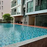 Aurora Pattaya