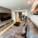 Large Luxury Condo - Pattaya City Centre - Centara Avenue, Pool View - 805