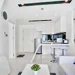 New Superb One-bedroom In The Heart Of อพาร์ทเม้น Pattaya