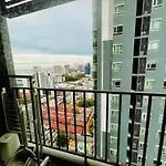 อพาร์ทเม้น 1br Near Soi 6 *