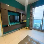 อพาร์ทเม้น Sea View 2 Bedroom On 39fl Near Walking Street *