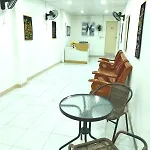 Marine Guest House Encore