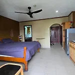 Diana Estate Condominium Soi Buakhaw Tree Town Market