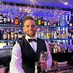 The Globe Hotel, Bar & Restaurant