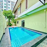 Pool Villa Pattaya