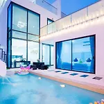 Your Time Pool Pattaya