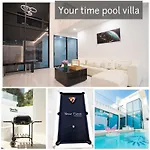 Villa Your Time Pool