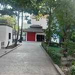 Nine Blue Garden Villa *