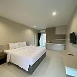 ลา รูท เรสซิเดนซ์ พัทยา โรงแรม 3*