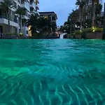 Stunning Unit Situated In Pattaya