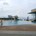 Lpn Premium Apartment Pattaya