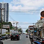 4 Palms Hotel Pratumanak Pattaya