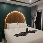 Luxurious Penthouse อพาร์ทเม้น Pattaya