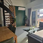 Luxurious Penthouse อพาร์ทเม้น