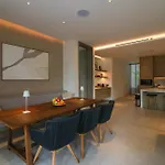 De Time - The Luxury Private Pool *