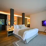 Guest house De Time - The Luxury Private Pool Pattaya