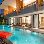 De Time - The Luxury Private Pool