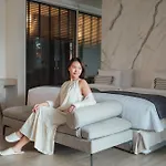 Guest house De Time - The Luxury Private Pool