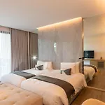 De Time - The Luxury Private Pool Guest house Pattaya