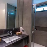 De Time - The Luxury Private Pool