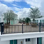 Garden Olympus Balcony Near Walking Street