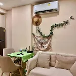 City Garden Olympus Condo Perfect For Holiday