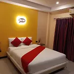Aura Inn Rooms