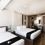 Acqua Hotel 4*