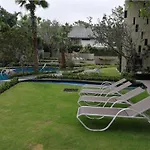 Riviera Beach Wongamat Tower