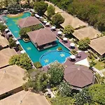 โรงแรม East Sea Paradise 4*