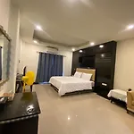 Buddy Hotel