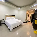 Buddy Hotel