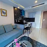Grand Avenue Residence Condominium