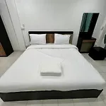 Hotel Charm 3*