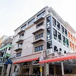 Merry Inn Suites Hotel Near Walking Street