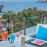 Wave Hotel Pattaya
