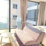 อพาร์ทเม้น The Andromeda Seaview Pattaya