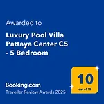 Luxury Pool Villa Pattaya Center C5 - 5 Bedroom