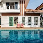 วิลล่า G Warmth Pool Pattaya