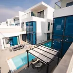 Villa D9 Tagvilla Palm Spring In 8 Bedroom *