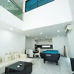 D9 Tagvilla Palm Spring In 8 Bedroom Villa