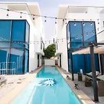 D9 Tagvilla Palm Spring In 8 Bedroom Villa Pattaya