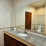 Majestic Seaside Private วิลล่า Pattaya
