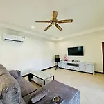 Majestic Seaside Private *