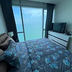 The Palm Wongamat - 1Br Luxury Beachfront Suite - Ocean View - 32 Floor