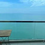 The Palm Wongamat - 1Br Luxury Beachfront Suite - Ocean View - 32 Floor
