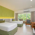 The Park 4*