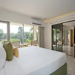The Park 4*