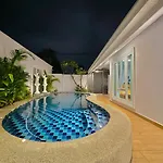 วิลล่า Tagvilla Suksabai In 04 Bedroom *