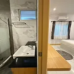 Tagvilla Suksabai In 04 Bedroom วิลล่า *